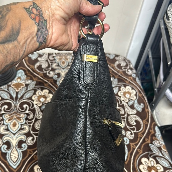 MICHAEL Michael Kors Black with Gold Hardware Hobo Bag - Picture 14 of 15